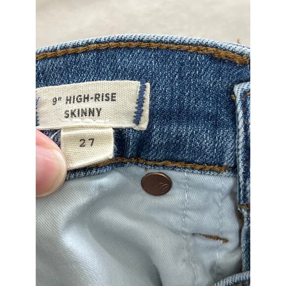 Madewell 9" Mid-Rise Skinny Jeans Frankie Wash: Torn-Knee Edition 27 Capsule - Picture 6 of 11
